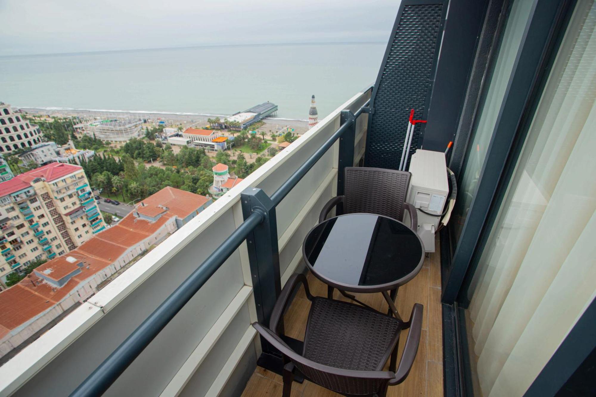Orbi City Panoramic View Batumi Exteriör bild